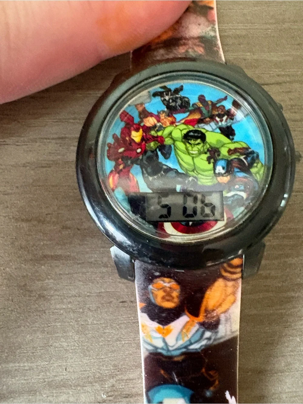 Marvel Avengers Digital Kids Watch Hulk Iron Man Captain America Working